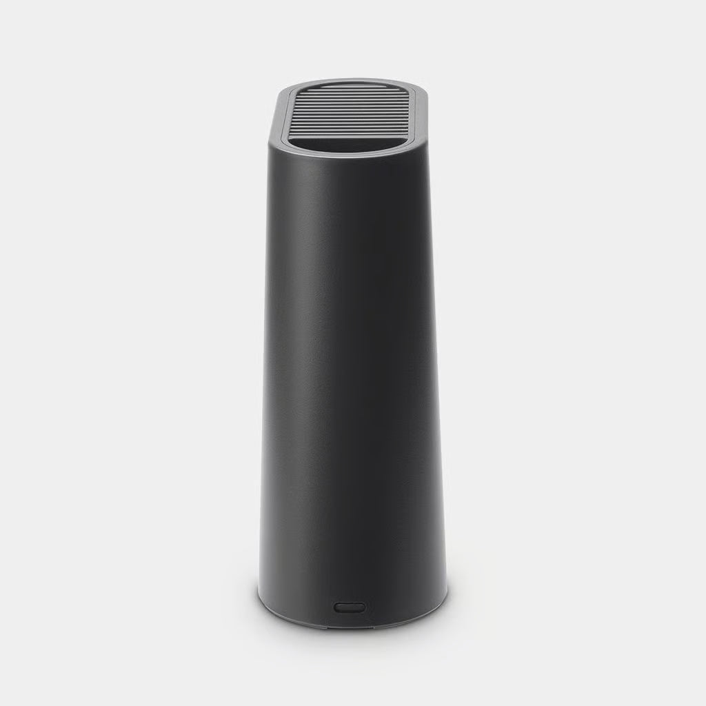 NAŽU UN VIRTUVES PIEDERUMU ORGANIZATORS, MELNS , PLASTMASA