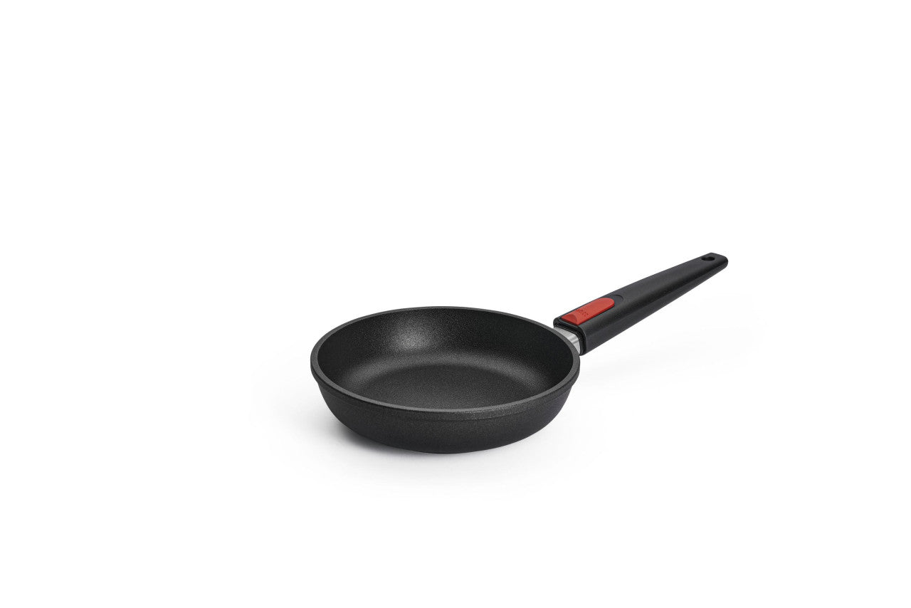 TITANIUM NOWO PANNA 20CM H5CM AR NOŅEM.ROKT.