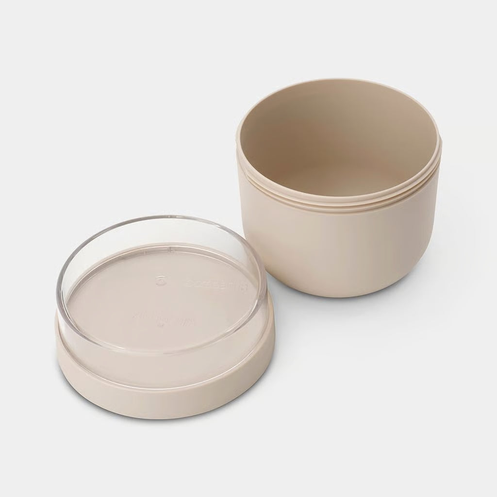 MAKE&TAKE BROKASTU TRAUKS 0,5 L ,11 X 11, H 11,1 CM, BĒŠS , PLASTMASA