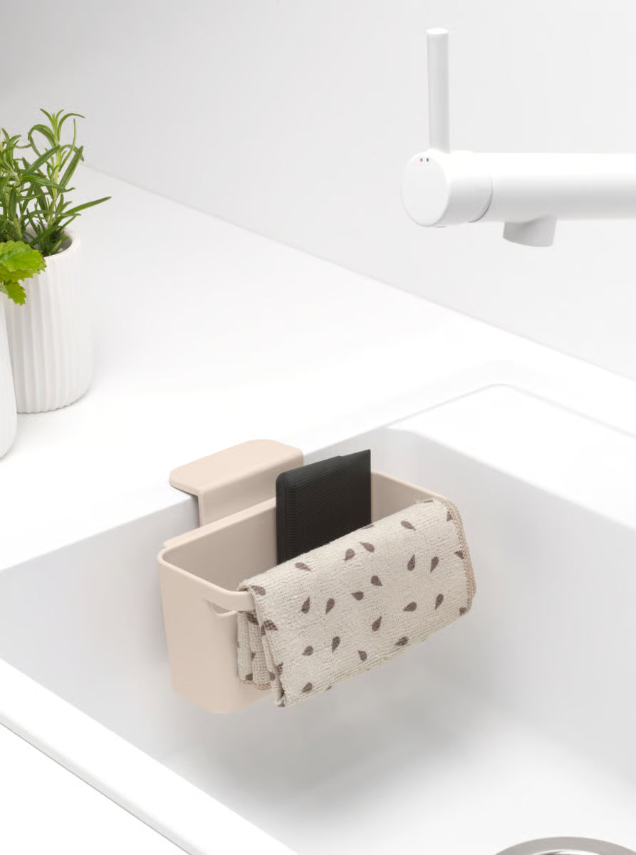 IZLIETNES PIEDERUMU ORGANIZATORS,17 X 12,7 H 10,6 BĒŠS , PLASTMASA