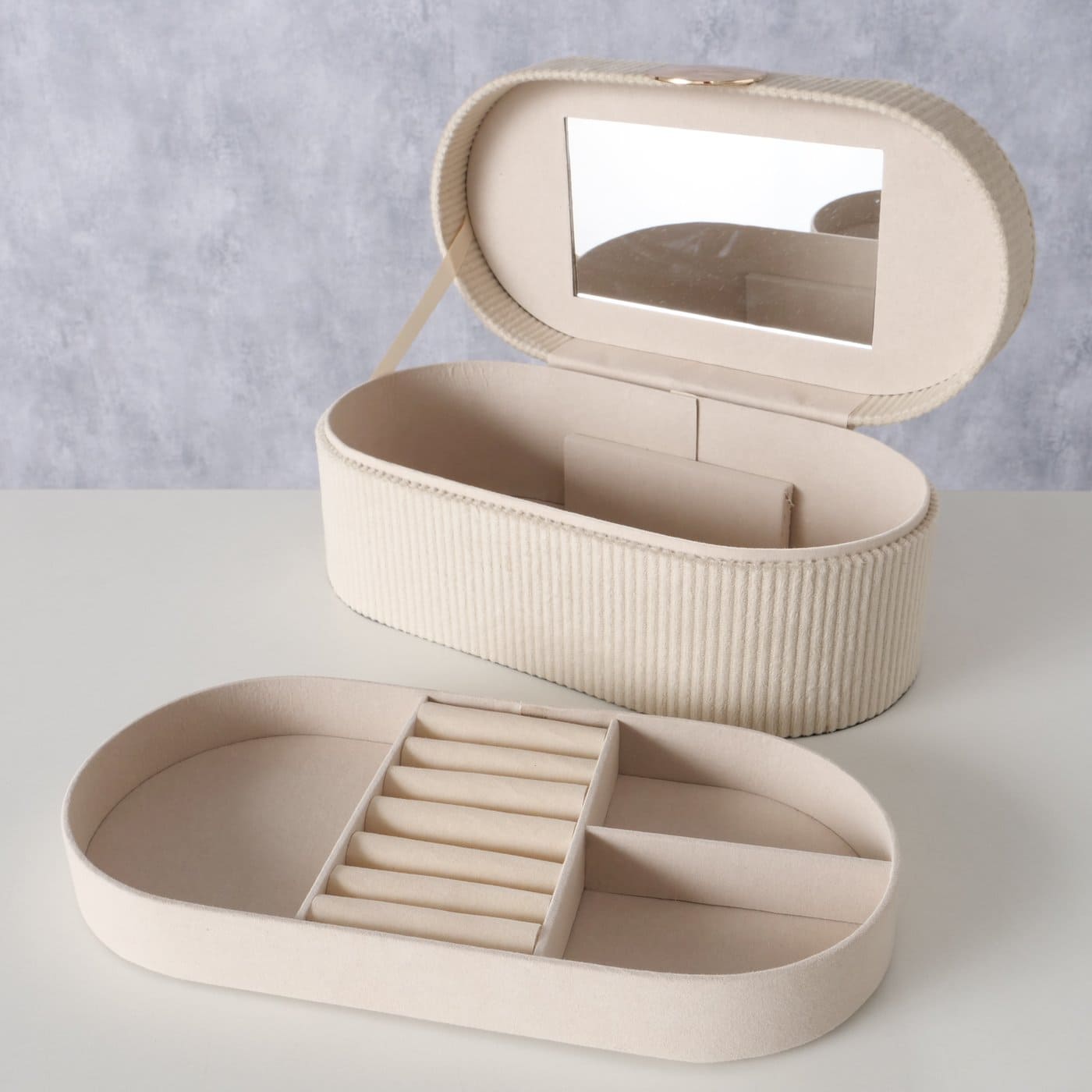 CAJA DĀRGLIETU LĀDĪTE 10X12CM, OVĀLA, BĒŠA, POLIESTERS