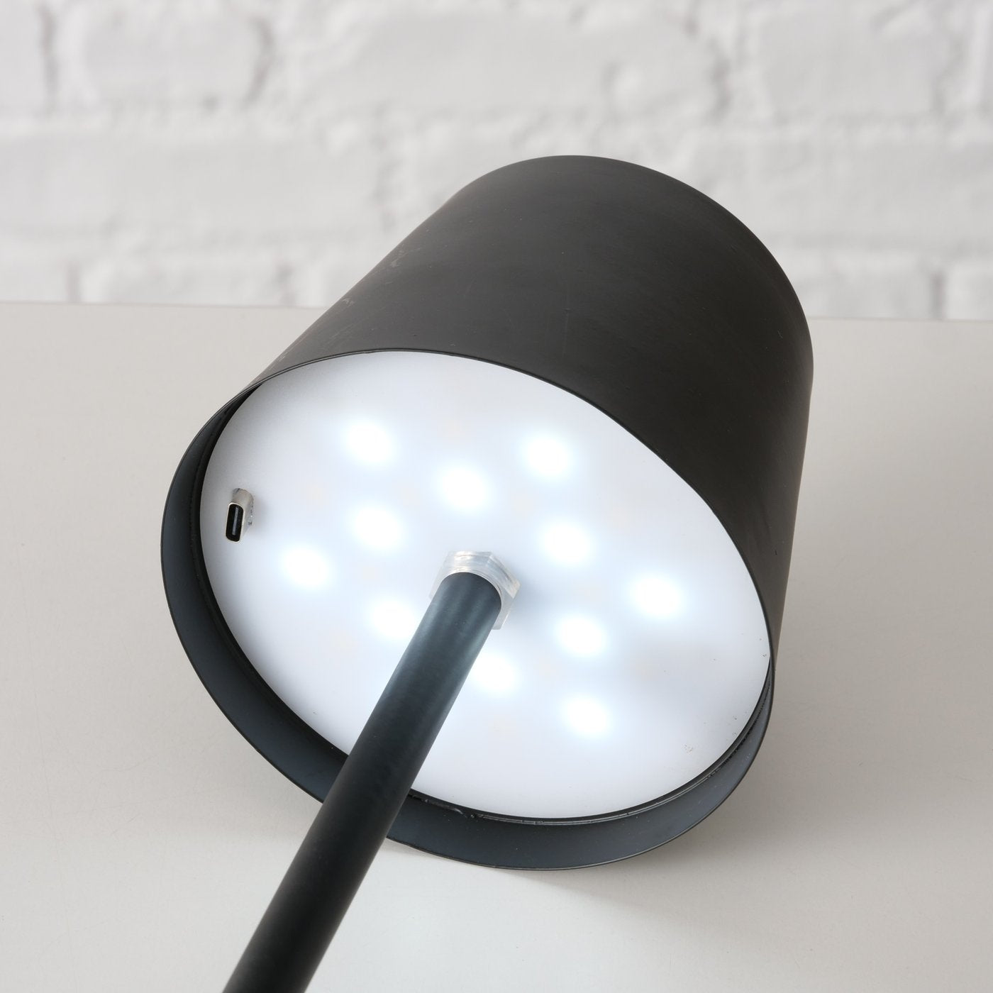 TENDO GALDA LAMPA H35CM, LED/USB VADS, MELNA, METĀLS