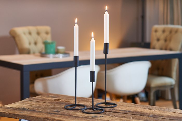 FIO SVEČTURIS UZ KĀJAS 20CM, MELNS, METĀLS