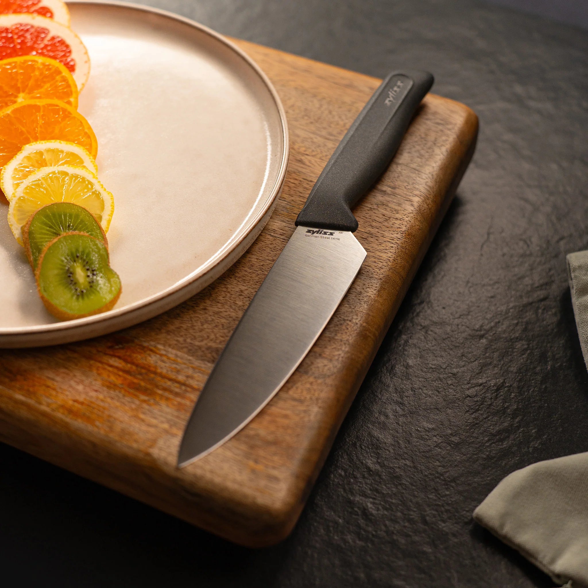 ZYLISS CHEF'S KNIFE 15CM, RECYCLED STRAW PLASTIC/STAINLESS STEEL