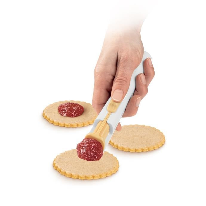 DELICIA KREMA DOZATORS 17.5CM, PLASTMASA