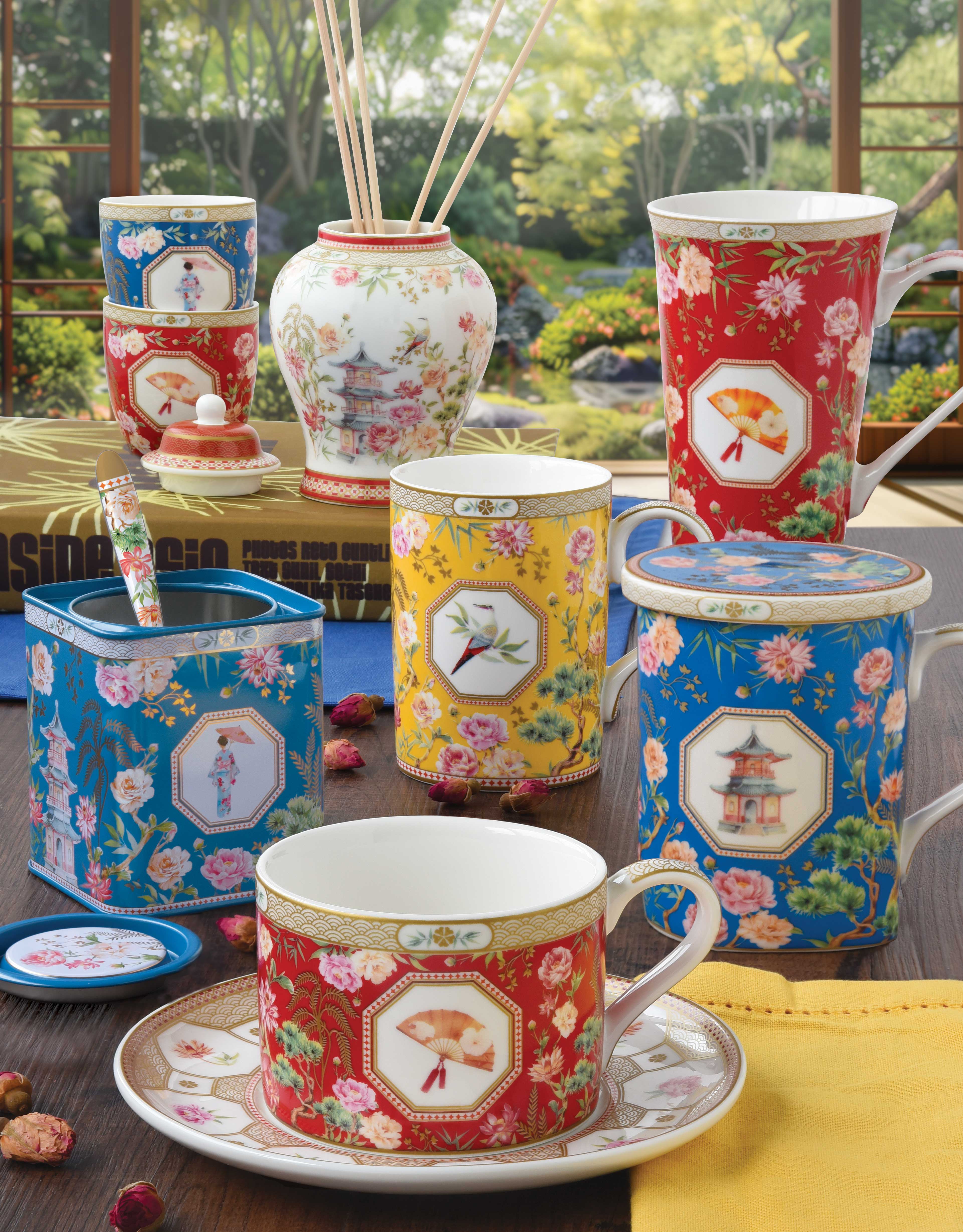 JARDINS D'ORIENT KRŪZE 600ML, SARKANA, PORCELĀNS, DĀVANU KASTĒ