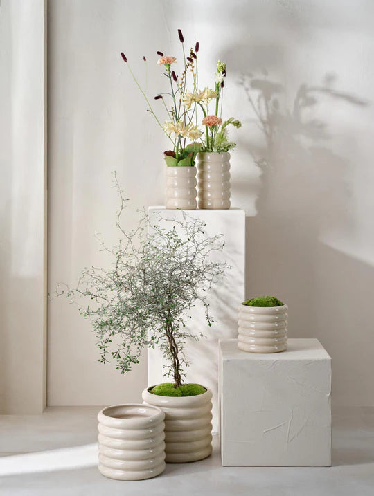 LOOPY VĀZE H16CM, D10CM, SMILŠKRĀSAS