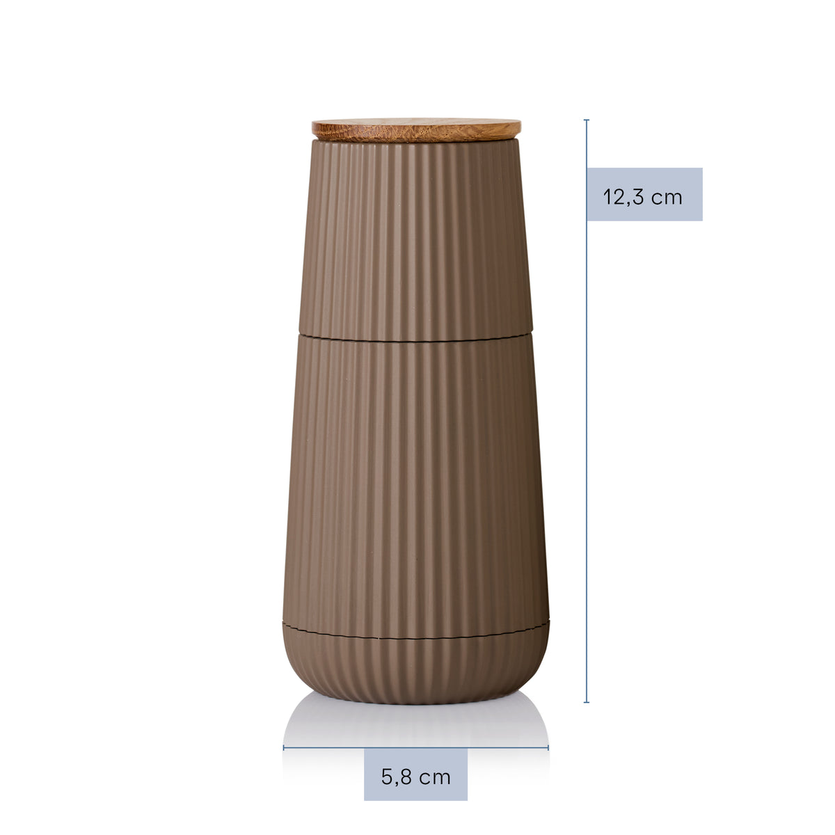 SCAPE SĀLS UN PIPARU,DZIRNAVIŅU KOMPL.2GAB.,,H12.3CM, D5.8CM, SMILŠU,KRĀSAS/KREMKRĀSAS,,OZOLKOKS/PLASTMASA