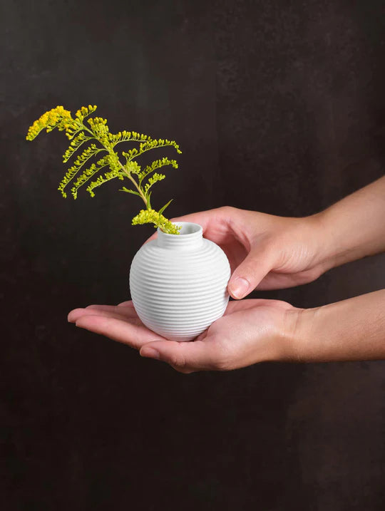 PICCOLINI VASE H8.5CM, D7.5CM, WHITE, PORCELAIN