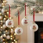 CHRISTMAS CATS EGLĪŠU ROTĀJUMS - BUMBA AR DEKORU 7 CM, 4 VEIDI, PORCELĀNS
