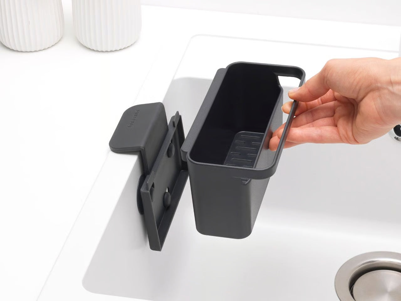 IZLIETNES PIEDERUMU ORGANIZATORS,17 X 12,7 H 10,6 PELĒKS, PLASTMASA