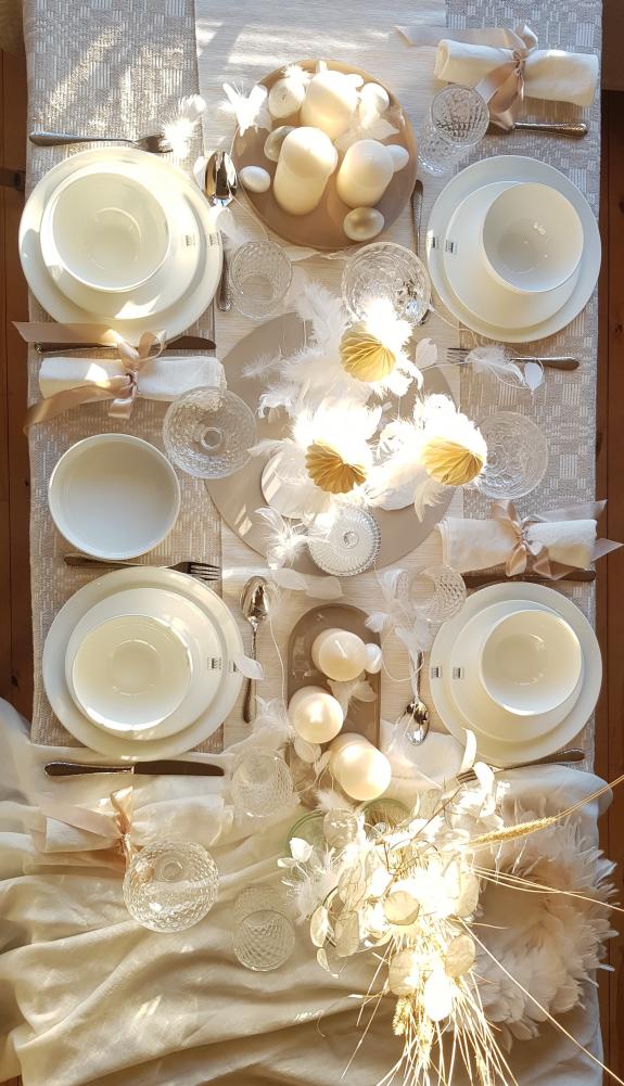 AURORA FOOTED BOWL, 2 ASS., Boltze