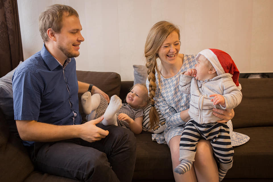 "Rūpes par sevi ir ļoti svarīgas!" Saruna ar divu bērnu mammu Anniju Eglīti - Vaļuškinu